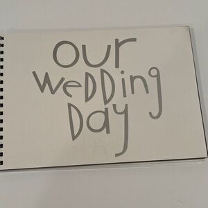 Cream Wedding Photo Album